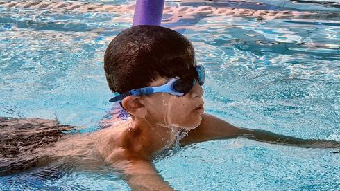 At 3, he beat cancer; At 10, he plans to swim across the Sea of Galilee