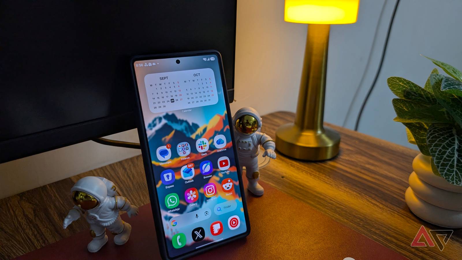 My Samsung phone practically runs itself after I set up these routines