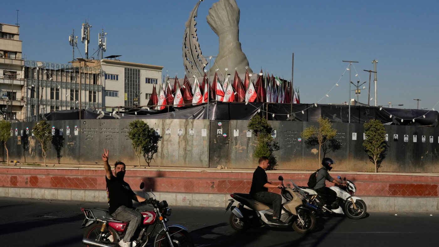 U.N. experts cite possible U.S. war crimes in Iran strikes : NPR