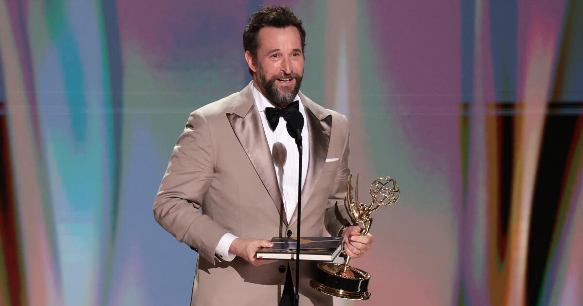 Noah Wyle of 'The Pitt' wins Emmy for best actor in a drama, his second