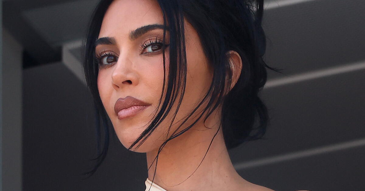 Kim Kardashian is awarded 1 euro by a Paris court for 2016 heist