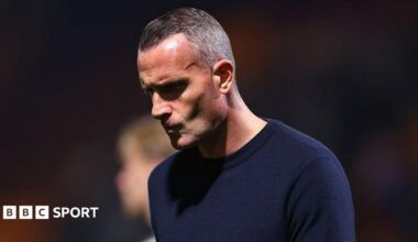Burnley boss Nicky Hayen looks downcast