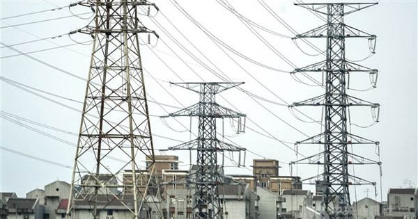 Business groups back Taipower, CPC subsidies; scholars dissent