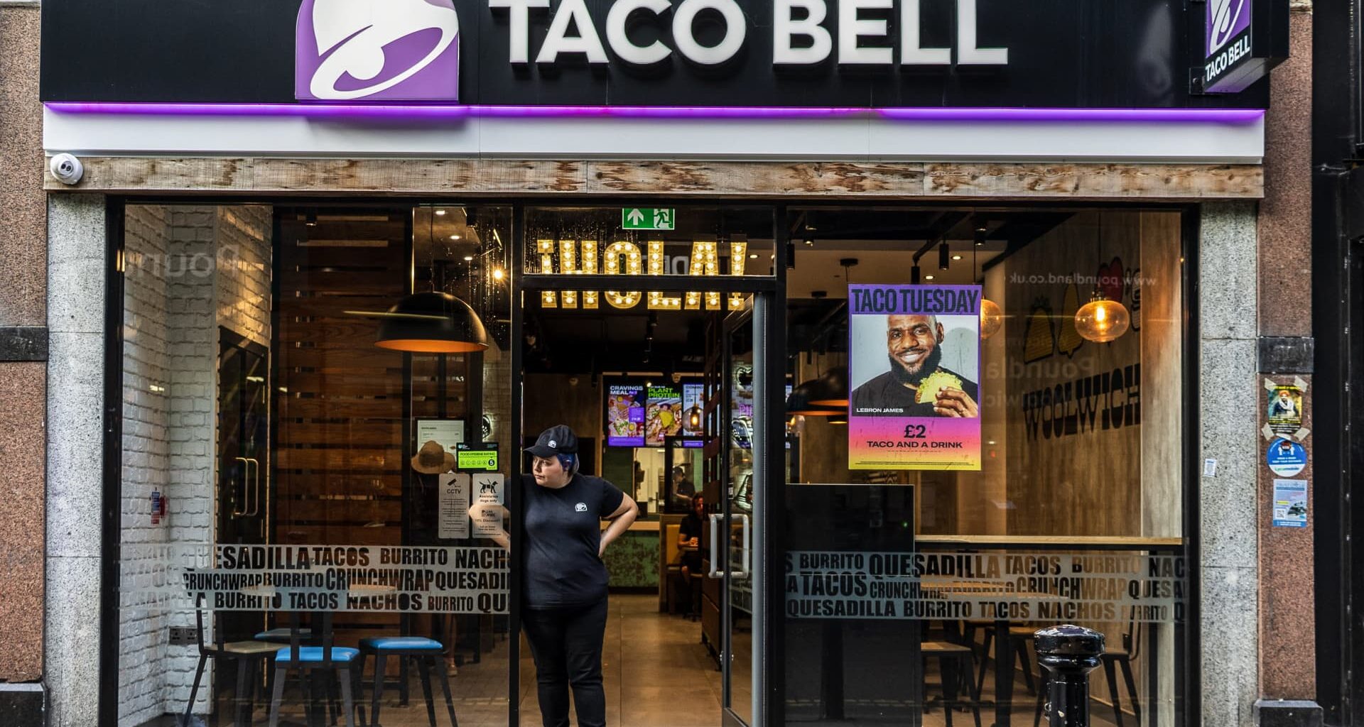 Pepsi renews contract with Taco Bell after KFC Coke deal