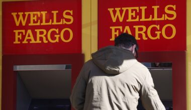 Bank stocks sell off ahead of Q3 earnings
