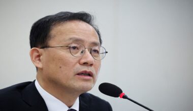 South Korea minister sees chip boom lasting through 2027