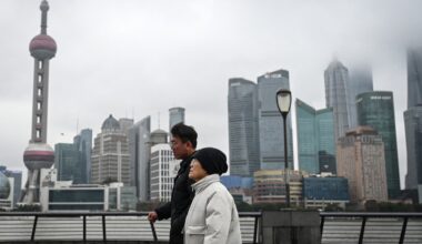 IMF wants China to spend its way out of the 'fiscal cliff'