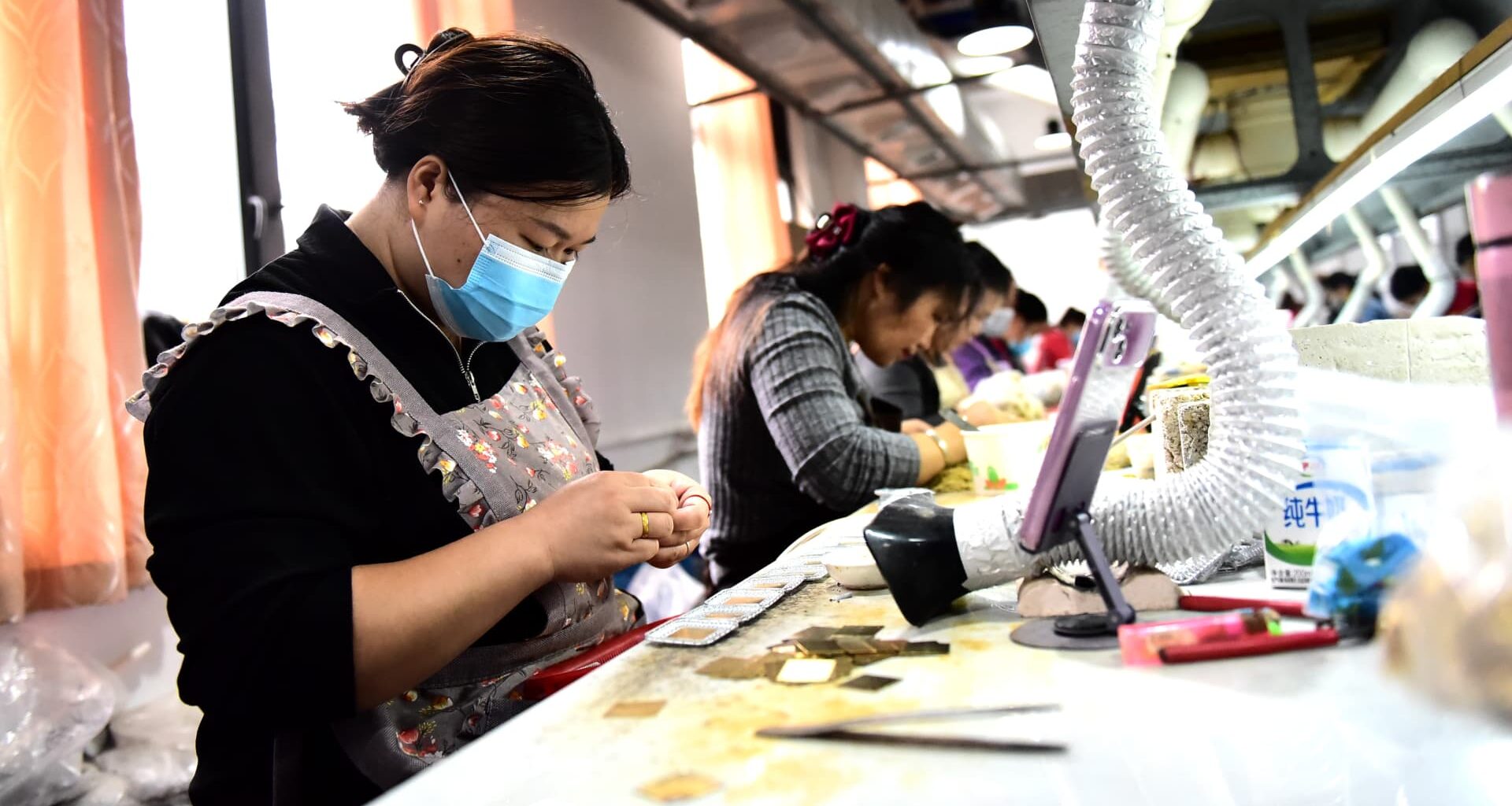 China industrial profits post strongest gain in three months