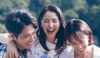 'Between Two Lovers' Review: A Contentious Throuple Portrait