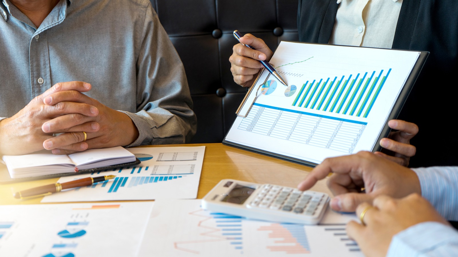CVC Capital Partners (ENXTAM:CVC) Tests Fair Value View As Fibrotex Deal Draws Scrutiny