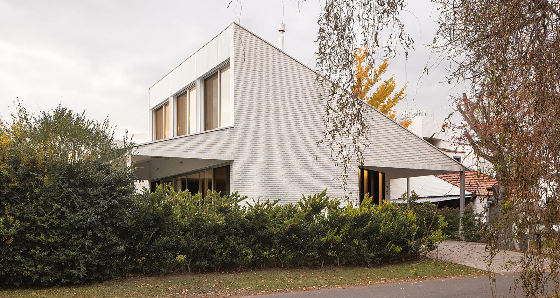 Rio house / bracamonteyerba | ArchDaily