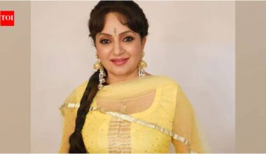 'I spoke in favour of Ranveer Singh, so how did I lose my focus?': Upasana Singh says Poonam Dhillon issued her a show-cause notice for backing 'Dhurandhar' actor amid 'Don 3' row with Farhan Akhtar, says 'it was my duty to stand by any member’ | Hindi Movie News