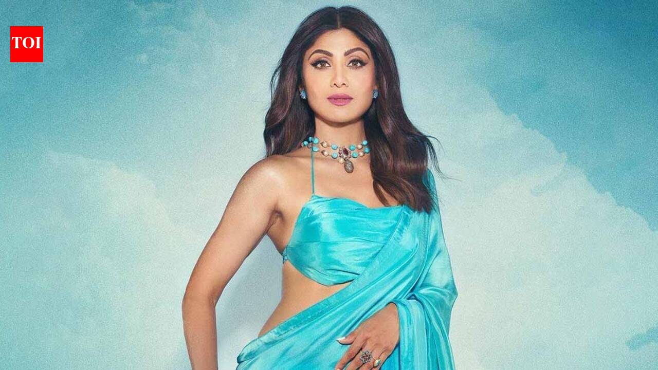 Shilpa Shetty Workout: ‘Best in the morning and before bed’: Shilpa Shetty shares brain-body workout at 51, drops and catches two balls before attempting one-leg challenge - WATCH | Hindi Movie News