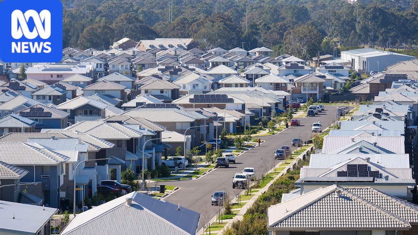Western Sydney first home buyers hit hard by interest rate hikes, falling property prices