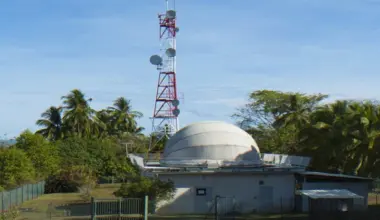 CNES plans to replace ageing launch-tracking equipment at the Guiana Space Centre with three new automated optical tracking turrets.