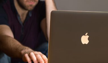 Global action urged over digital media’s harm to young people’s mental health