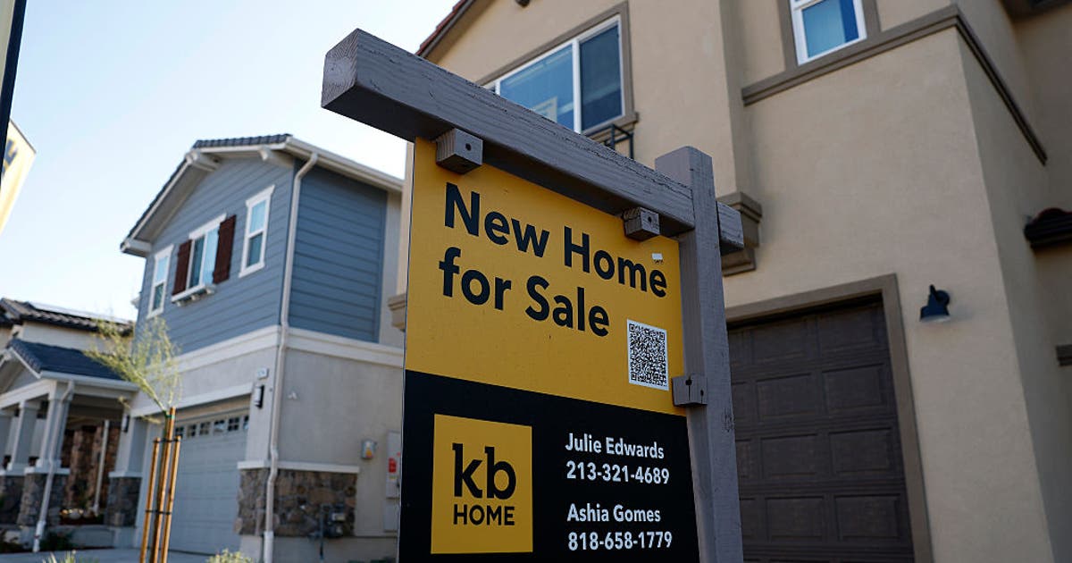 Mortgage rates rise for seventh straight week, squeezing homebuyers