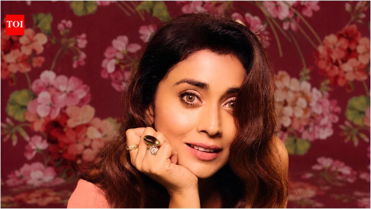 ‘Drishyam 3’: Shriya Saran reacts to 8-year age gap with on-screen daughter Ishita Dutta, says, 'Story impactful, all these things doesn't matter' | Hindi Movie News