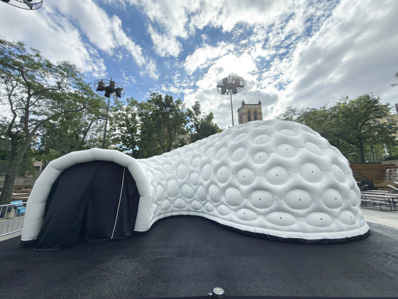 inflatable pavilion by pneuhaus mimics dragonfly’s vision through 221 camera obscuras - 2