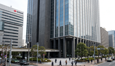 Giant Japanese Insurer looking South (and to the US) for deals