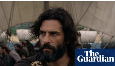 ‘Meaningless as a laptop screensaver’: reviewers slate Musk’s AI-made Odyssey film | Elon Musk