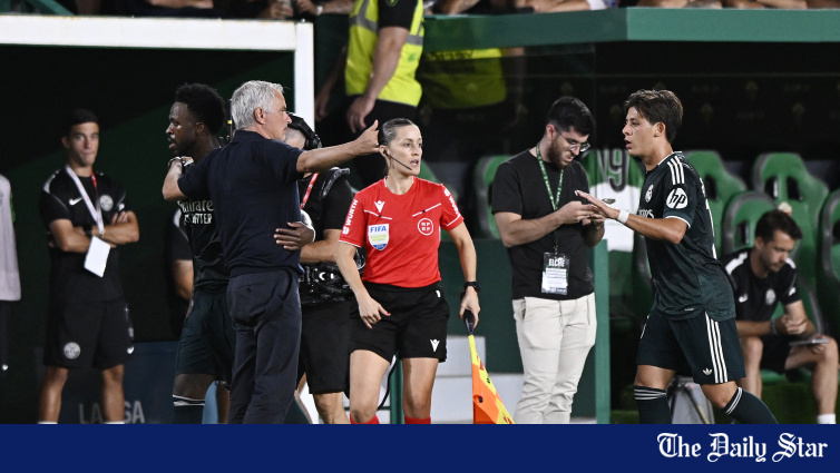 'I trust all referees', says Mourinho ahead of Real's Roma clash