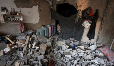Israeli fire kills four people in Gaza, medics say