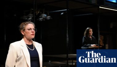 Boston play ‘gives equal weight to stories’ of notorious female fugitive and daughter of policeman she killed | Massachusetts