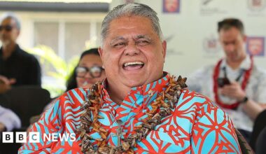 Samoa leader apologises for Nazi salute after video from 2007 emerges - BBC