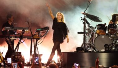 Miley Cyrus Responds to Hollywood Bowl Show Criticism