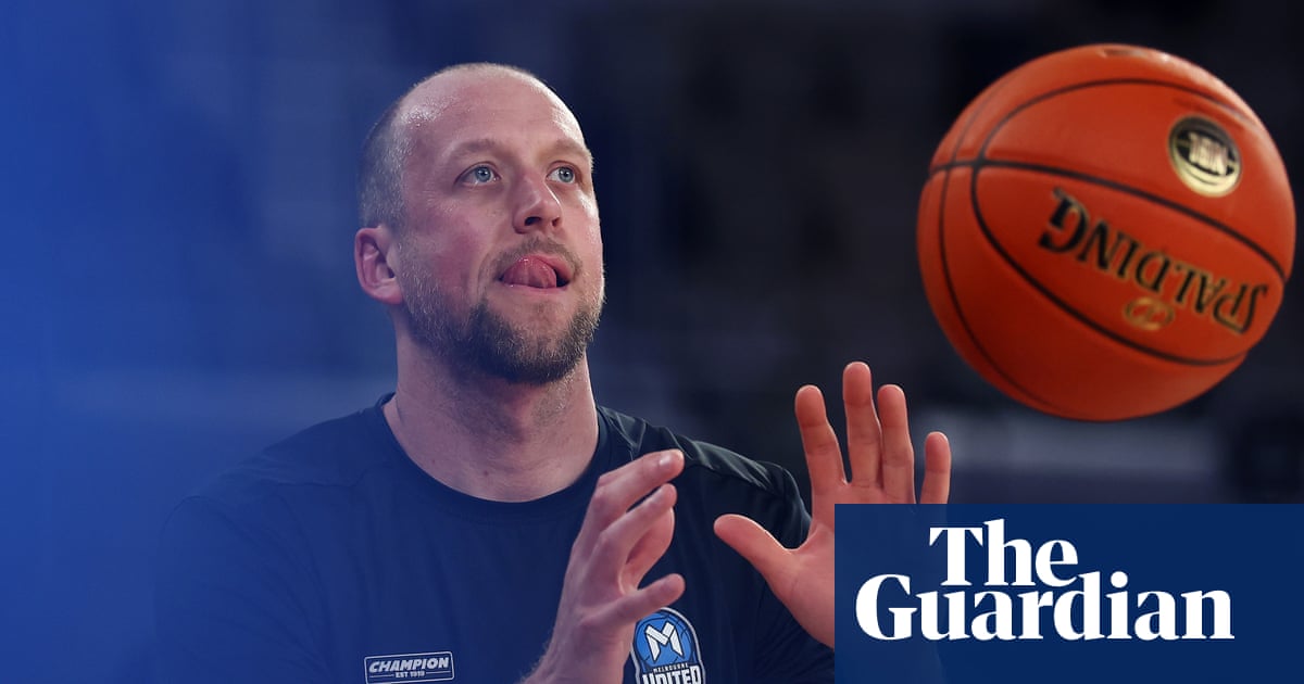 ‘I feel like I’m 21’: Joe Ingles on the NBA, life in Australia and 1,500 days without drinking | Basketball