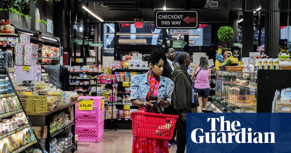 US economy grows faster than expected but inflation rises to 3.7% | US economy