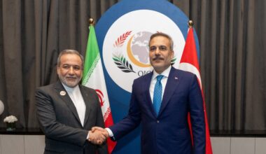 FM Fidan holds talks with OIC counterparts in Iraq