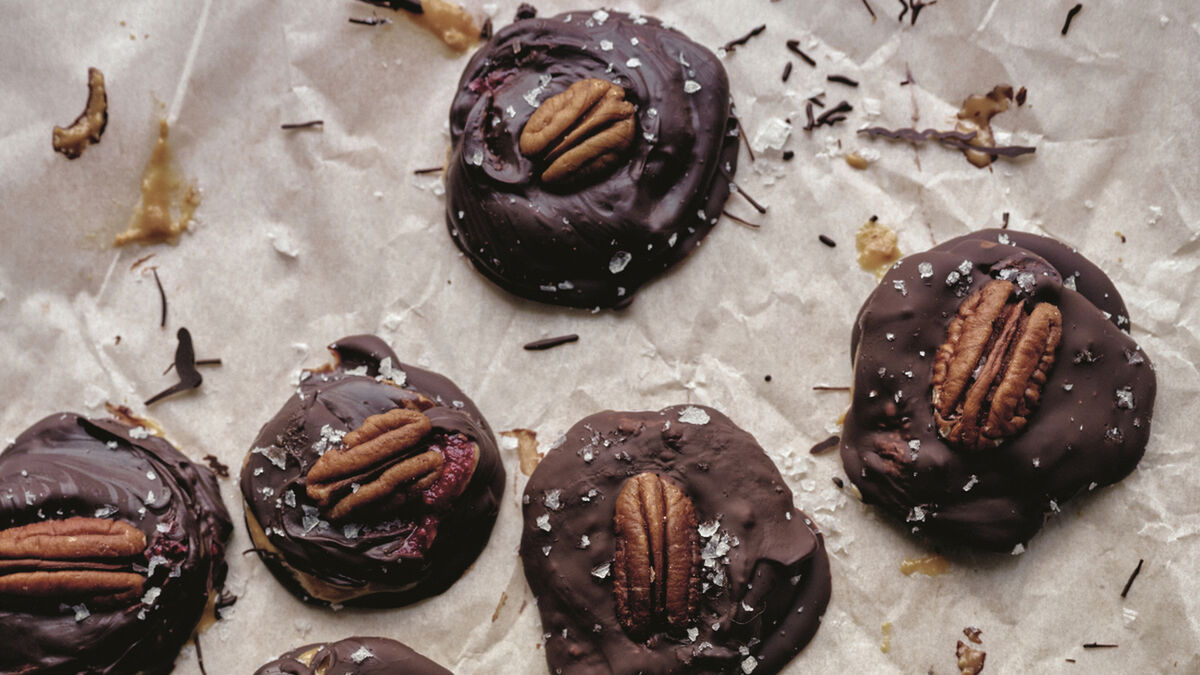 Tim Spector’s chocolate pecan bites