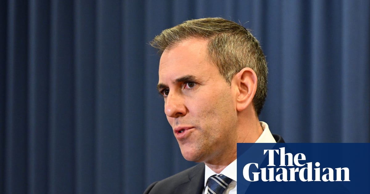 Economy set to worsen, with higher unemployment and weaker growth on the way, Jim Chalmers reveals | Australian economy
