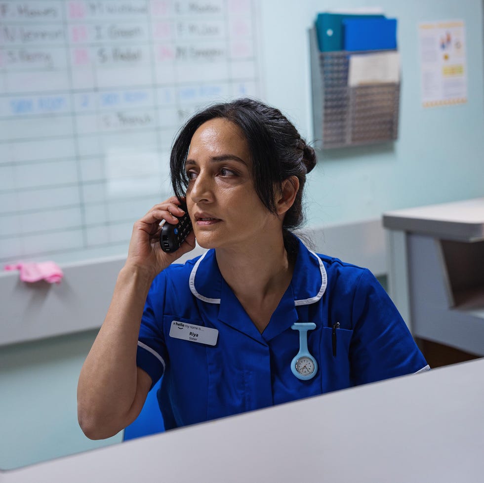 riya (archie panjabi) riya (archie panjabi)