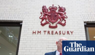 UK government borrowing rises to £24.5bn as John Healey prepares for budget | Government borrowing