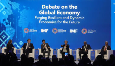Bangkok Post - IMF warns of economic storms