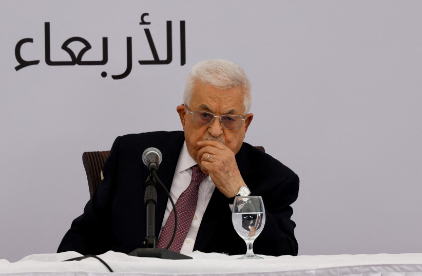 Palestinian President Mahmoud Abbas looks on as he visits the Istishari Cancer Center in Ramallah, in the West Bank, May 14, 2025.