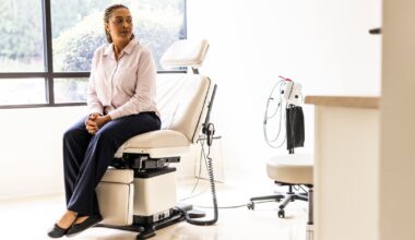What The Sit-To-Stand Test Reveals About How Well You're Aging