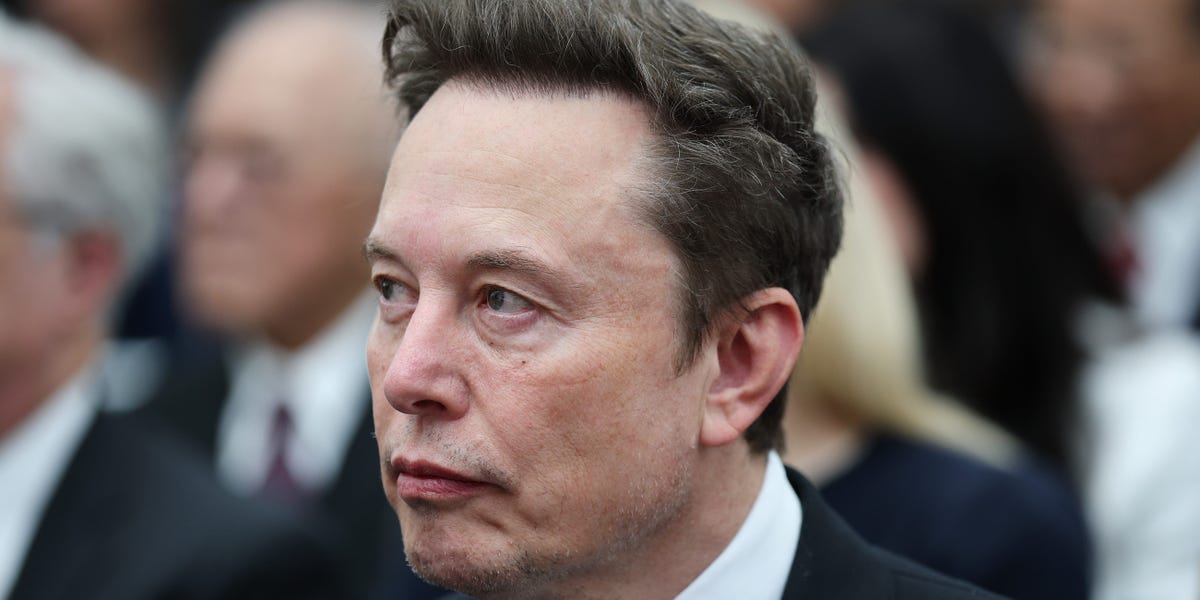 Elon Musk Wants Kids to Own SpaceX Stock. Gifting Shares Isn't New.