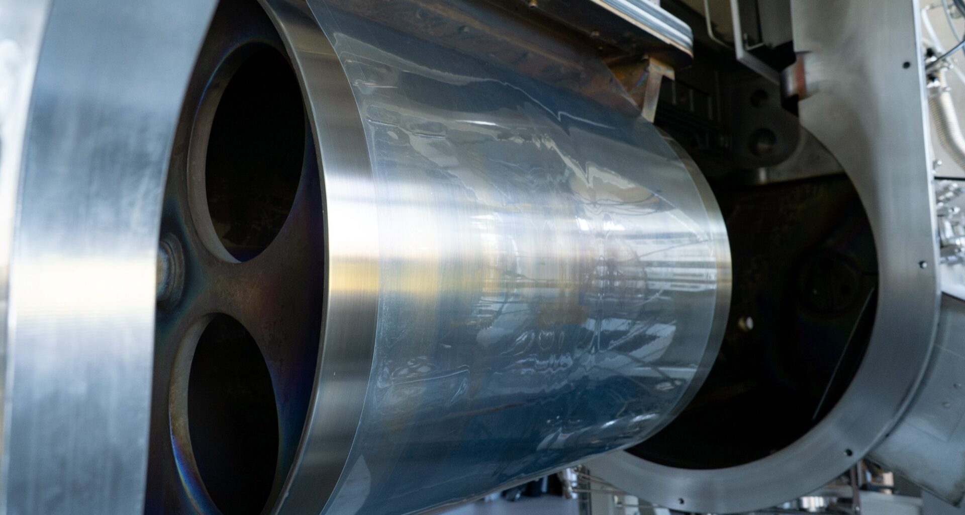 Newswise: Cleaning the Atmosphere with a CO₂ Conveyor Belt
