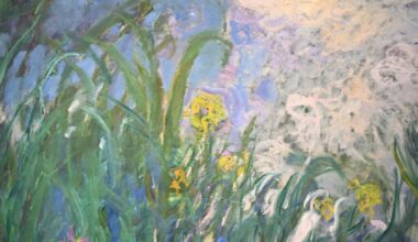 Monet's 'Iris' fetches 50 mn euros at Paris auction