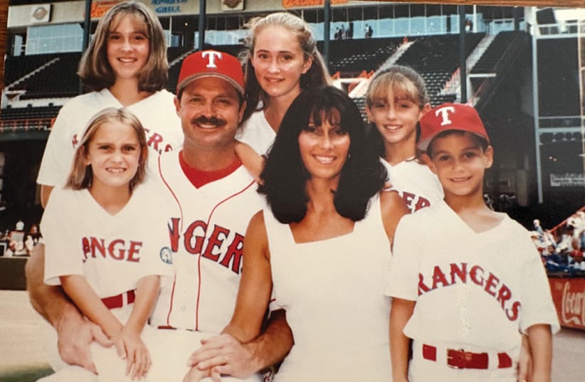 The Narron family in Texas, 1995 (Callie in middle, top row).