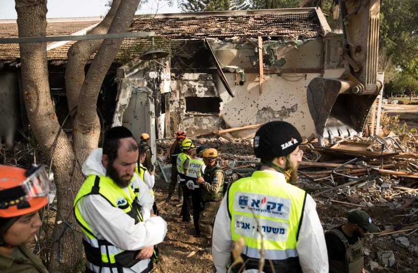 The civilian response to October 7 reflected a culture of personal initiative and collective responsibility that Bellos argues is among Zionism’s most significant achievements.