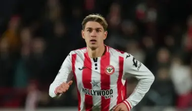 Video: Yegor Yarmolyuk Received a Red Card in Brentford's Match Against Liverpool
