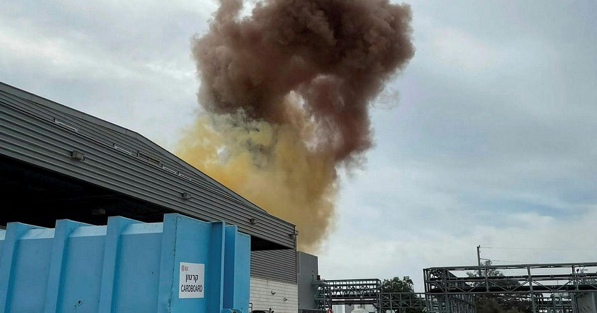 Three Wounded in Blast at Israel's Intel Factory, Emergency Services Say - Haaretz