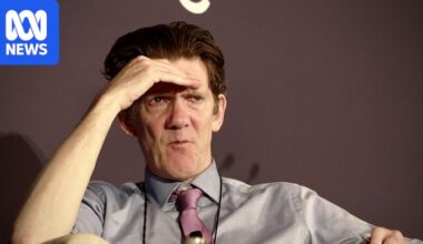 RBA deputy warns inflation outlook 'materially worse' ahead of November meeting