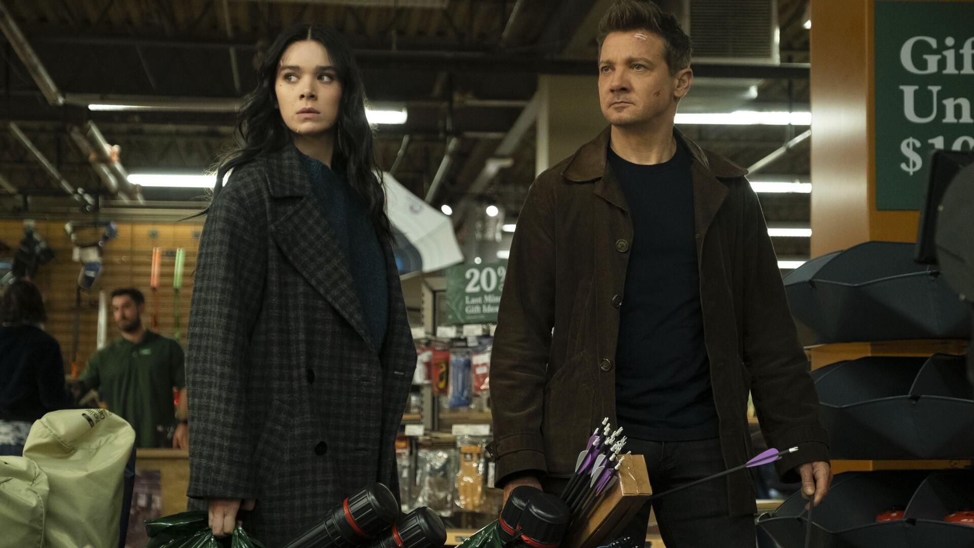 hawkeye-hailee-steinfeld-jeremy-renner-disney-plus