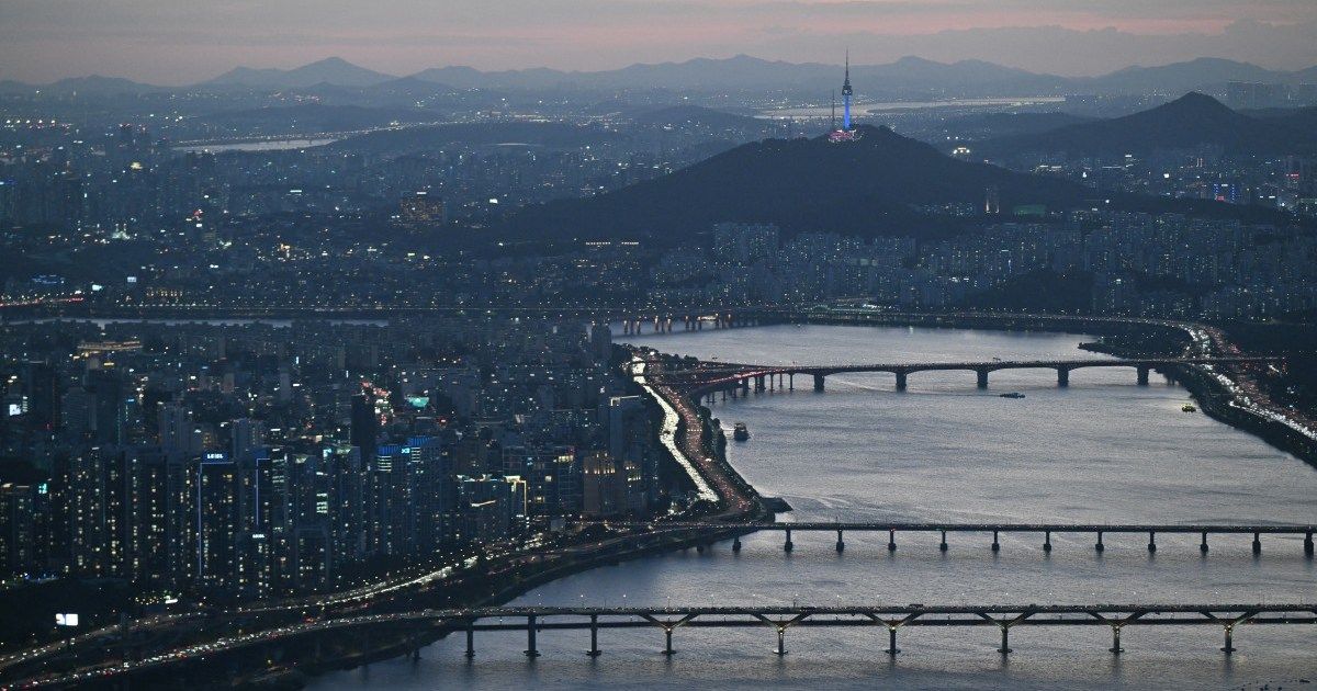 South Korea’s GDP growth beats forecasts amid AI boom | Technology News